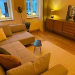 2 Schlafzimmer Wohnung Fuer 5 Personen, Balkon, Hunde Willkommen