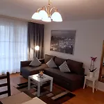 2-Zimmerapartment Mit Suedloggia