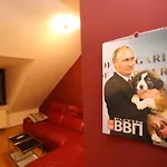 #5 SLADKIY SLIVA Maisonette Boutique Apartment