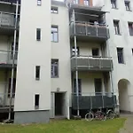 Zentrale Und Ruhige Wohnung Mit Balkon