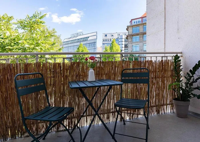 Apartment Direkt Im Zentrum Fuer Bis Zu 6 Personen Bahnhofsnah