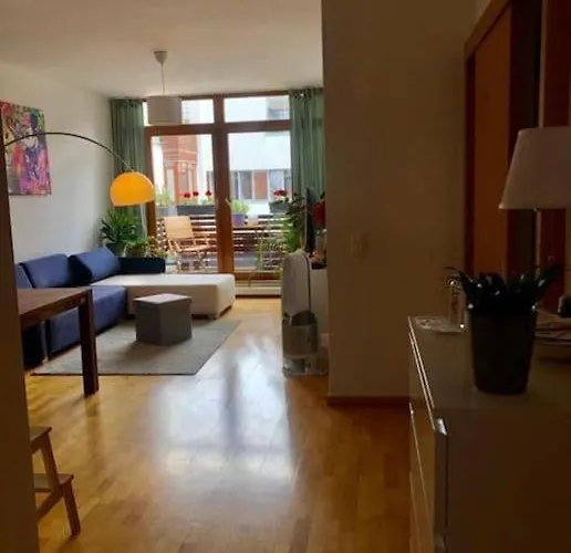 Schoene Wohnung Im Zentrum Von Leipzig