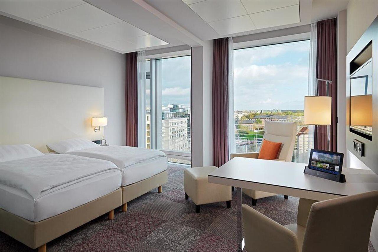 Radisson Blu Hotel 4*