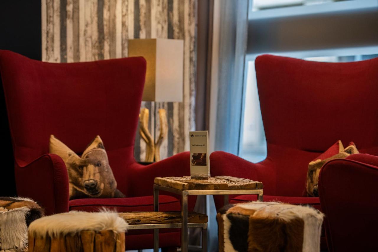 - Aparthotel