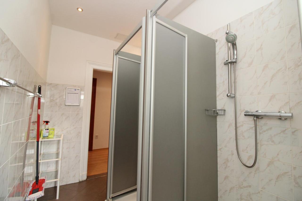 Aparthotel Space Im Campus Der Jvp Schule