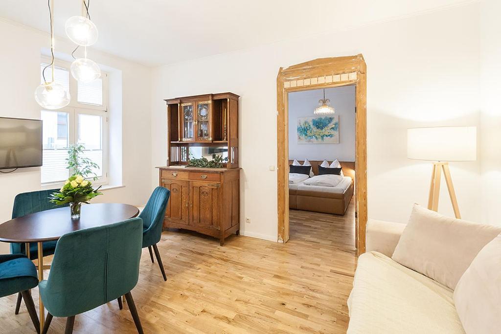 Stilvoll & Ruhig - Zentrale Top-lage - King Bett Appartement