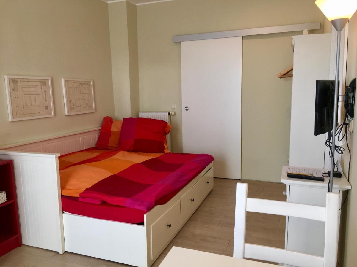 Senfbude - Klein Aber Fein - Wunderschoenes Studio-apartment Mit Terrasse Und Stellplatz Appartement *