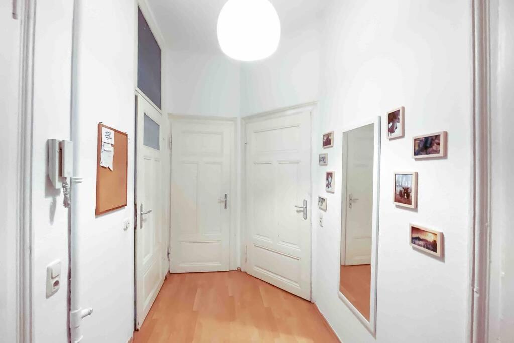 Altbau-schmuckstueck An Der Karli Mit Riesigem Balkon Appartement Leipzig