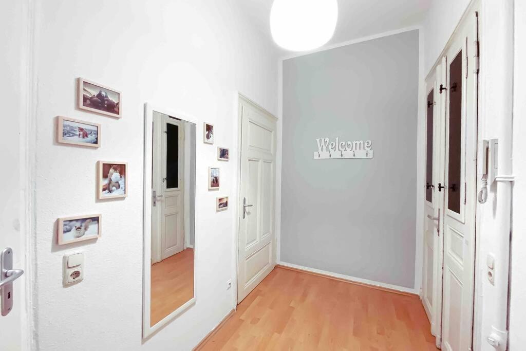 Altbau-schmuckstueck An Der Karli Mit Riesigem Balkon Leipzig