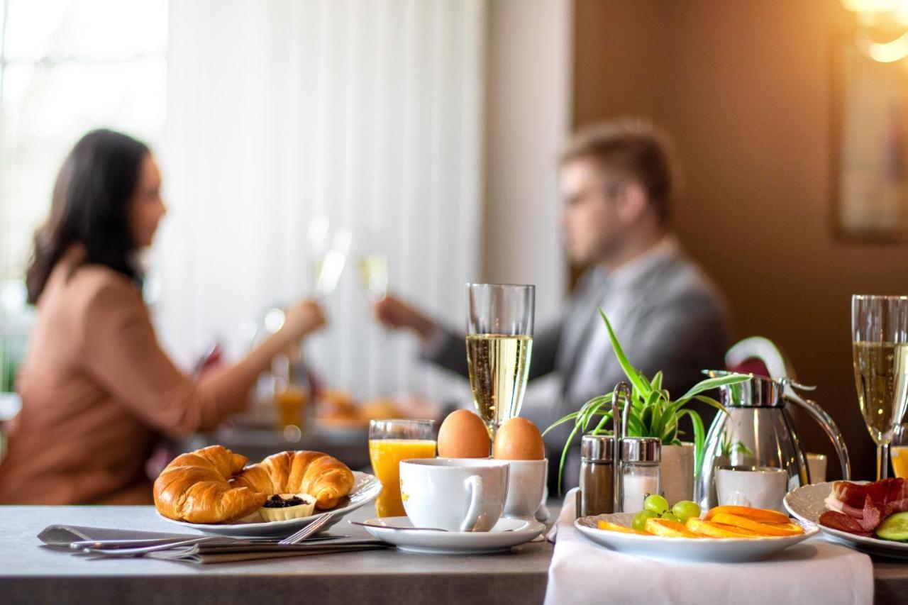 Schloss Breitenfeld & Tagung Hotel 4*