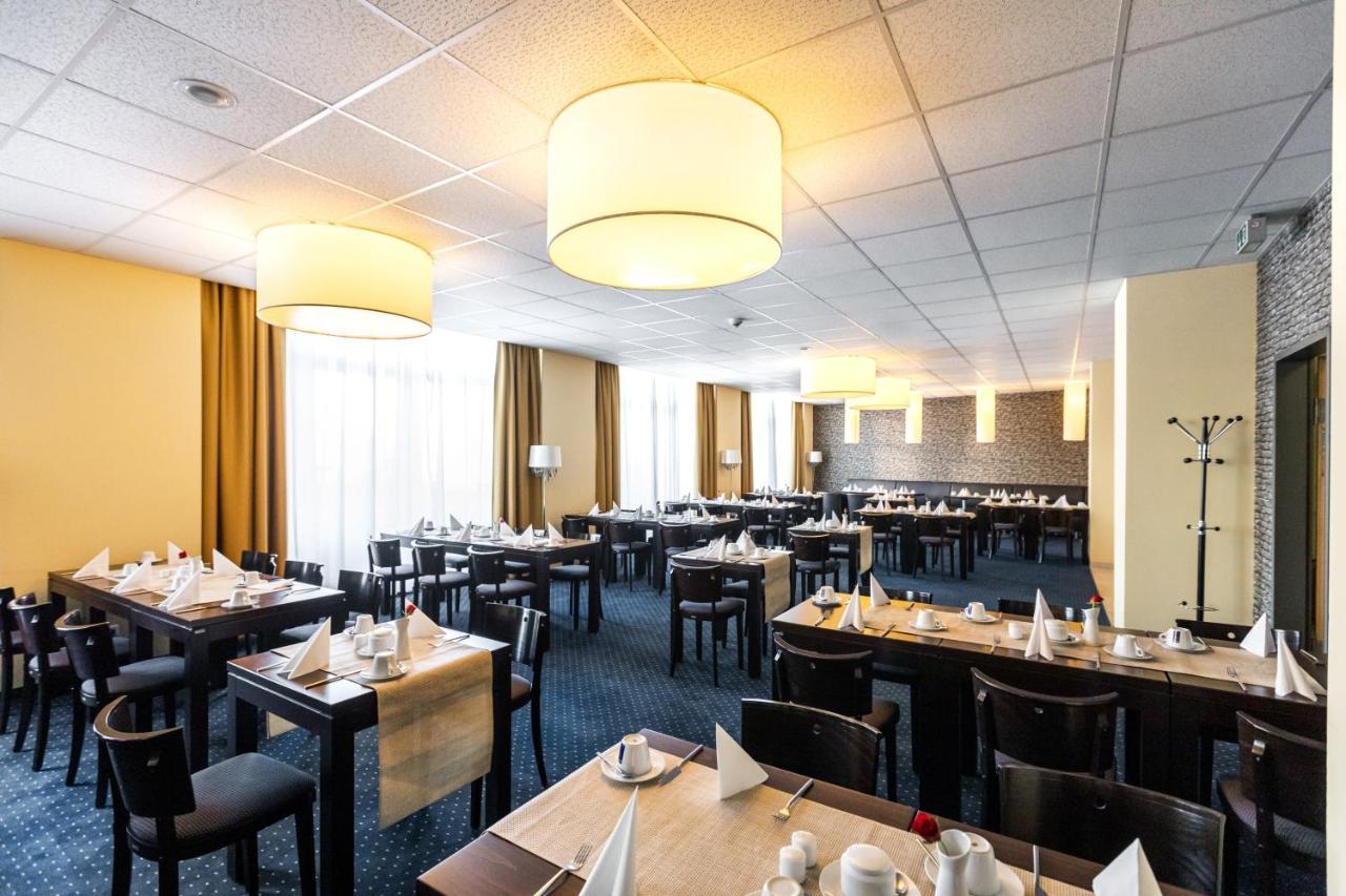 Royal International Hotel 4*