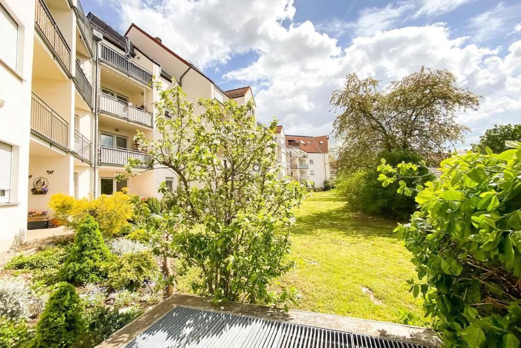 Appartement Am Auensee Mit Grosser Terrasse & Privat-parkplatz Leipzig