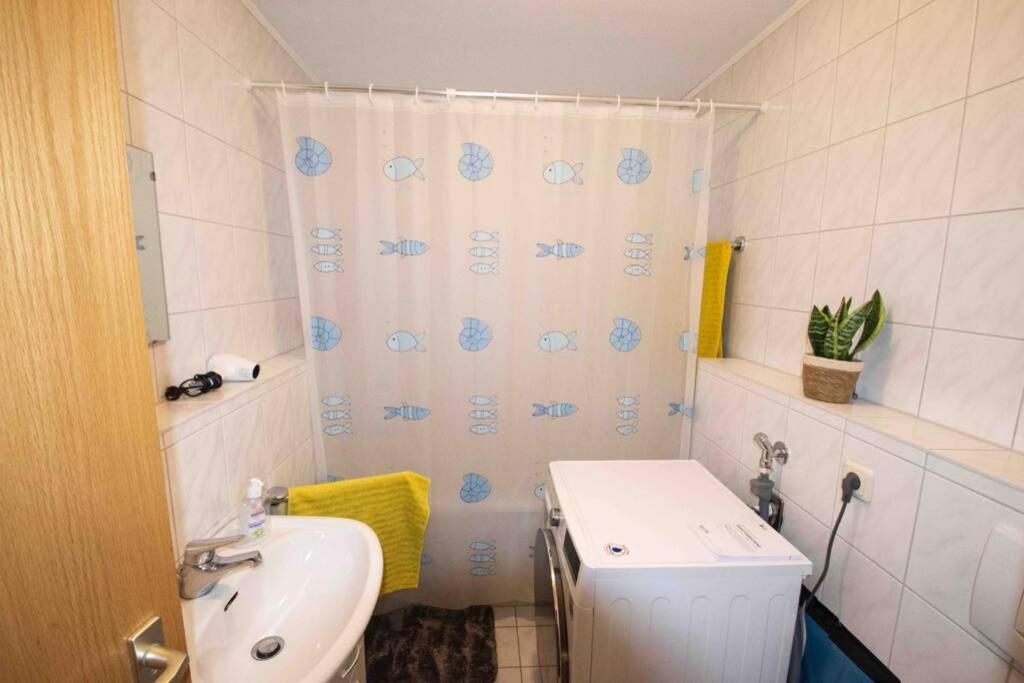 Gut Und Guenstig In - Zentrumsnah - Inkl Fahrraeder & Netflix Apartment Leipzig