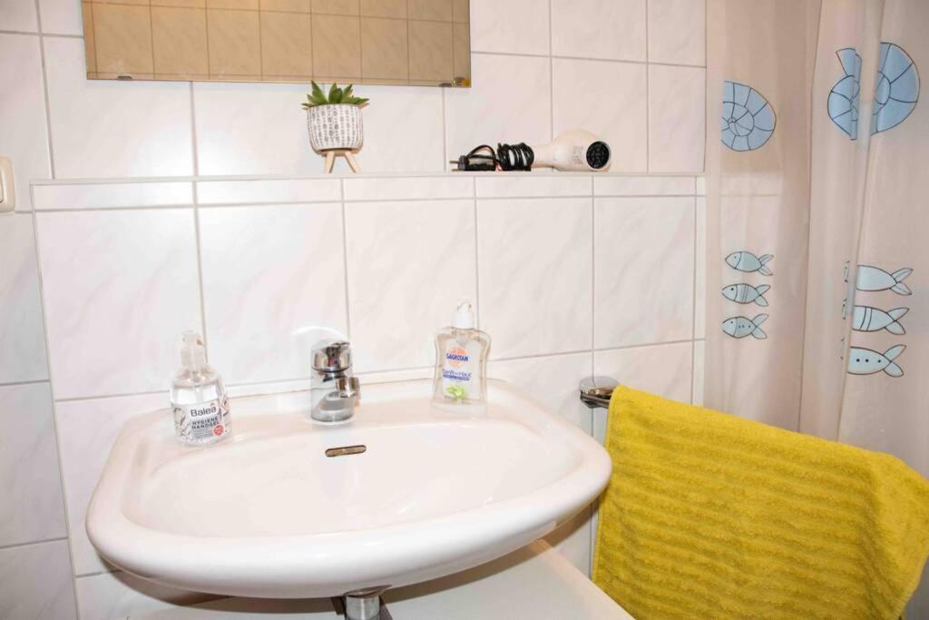 Appartement Gut Und Guenstig In - Zentrumsnah - Inkl Fahrraeder & Netflix