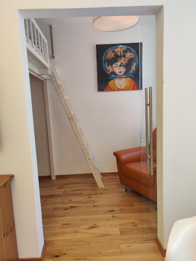 Apartment 3raumwohnung In Am Voelkerschlachtdenkmal *