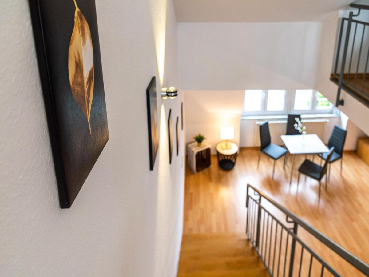Blue Chili 99 - Grosszuegiges Loft Wlan Boxspringbett Bis 4 Pers Leipzig