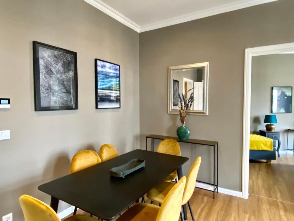 Apartment Leipzig-suites No.12 4 Und Balkon *