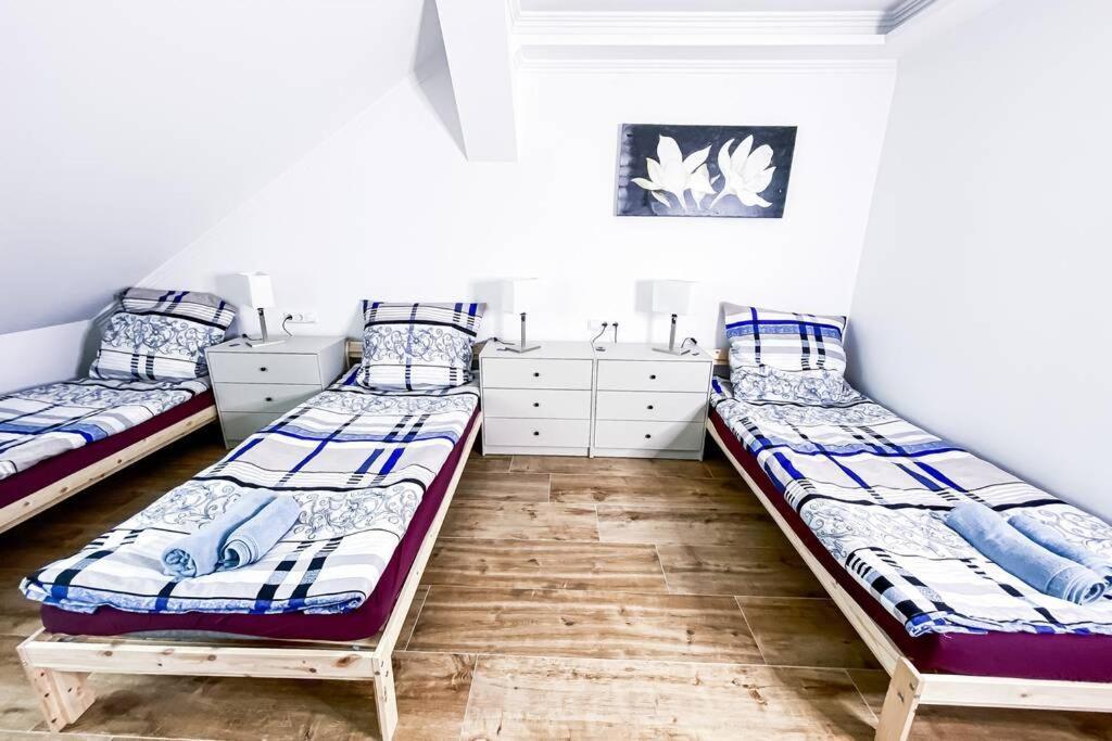 Apartment Modern Sanierte Mit 5 Einzelbetten In Leipzig-plagwitz Leipzig