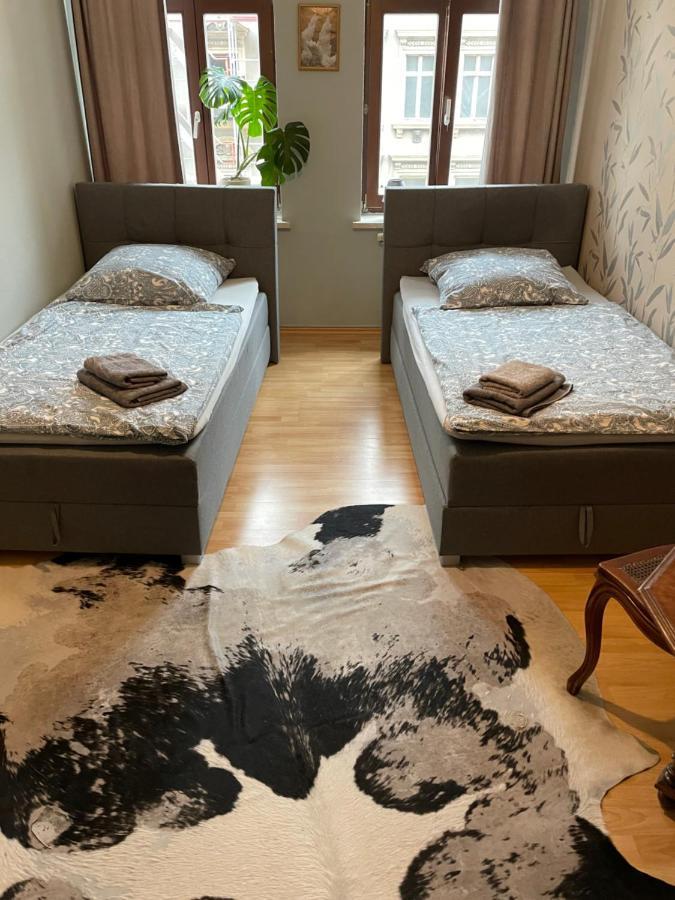 Apartment Ferienwohnung In Der Naehe Leipziger Zentrum *