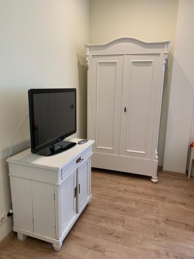 Senfbude - Wunderschoene Fuer 4 Personen Mit Terrasse & Stellplatz Leipzig