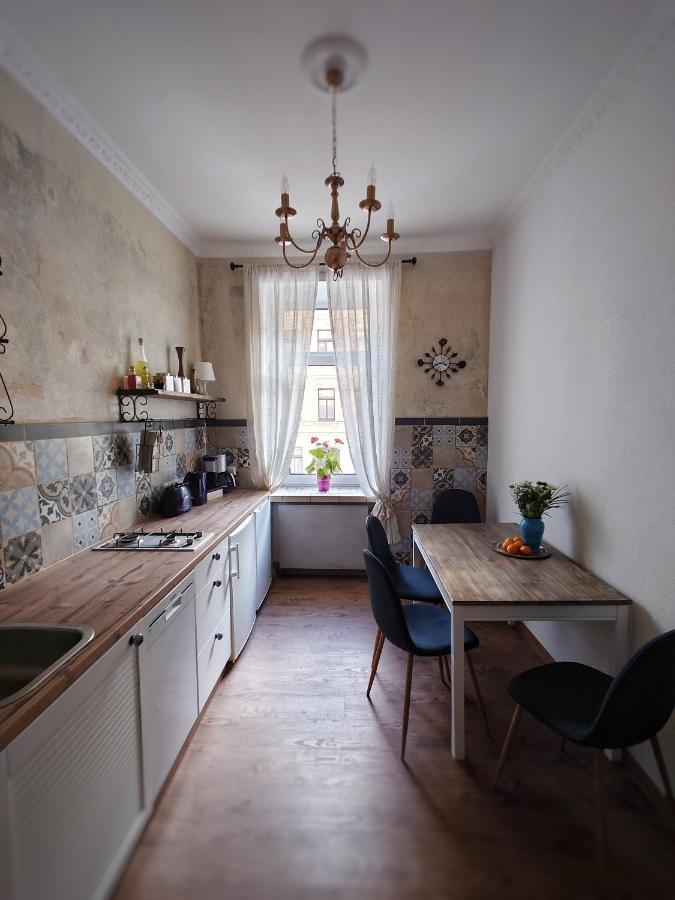 Apartment Flat In Neo Country Style Aus Gruenderzeit Bis 6 Person *