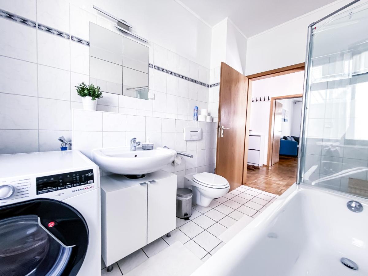 Appartement Zentraler Altbau Am Clara-zetkin-park, Rb-arena Um Ecke, Netflix Inklusive Leipzig