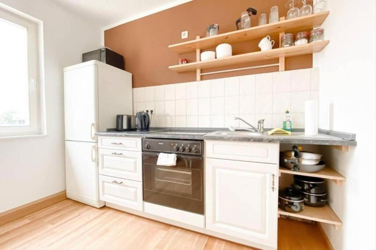 Schone Ferienwohnung Mit Blick Uber Stadtwald - Netflix, Wlan, Waschmaschine Leipzig