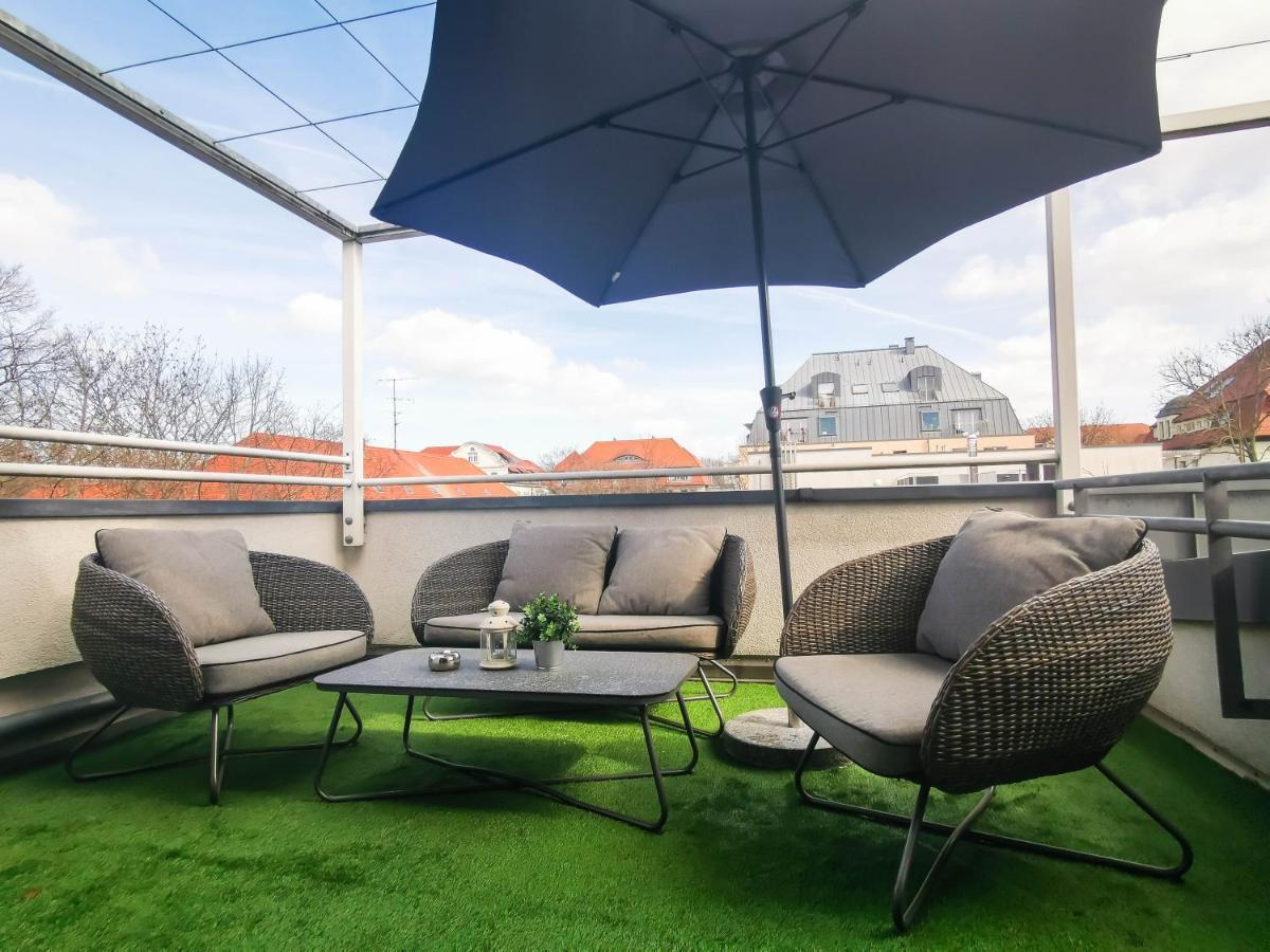 Apartment Residenz Goethe Mit 2 Dachterrassen Leipzig