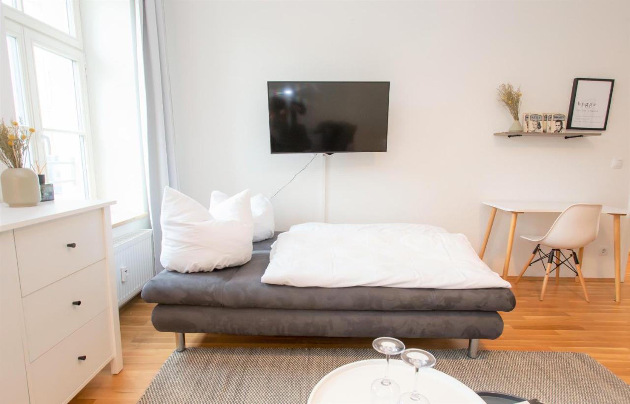 Luxus-apartment Im Herzen Von - Kostenloser Parkplatz In Videouberwachter Tiefgarage Leipzig