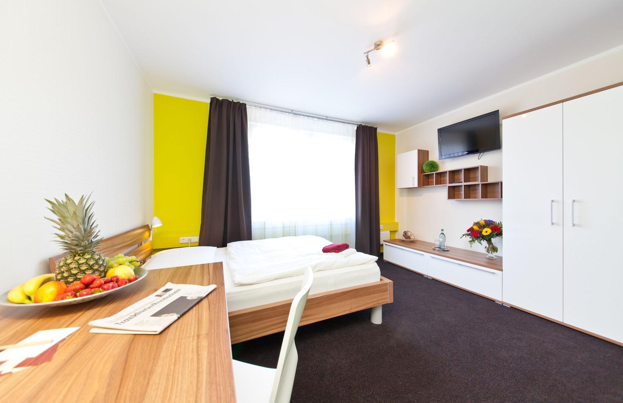 Aviva Hotel 4*