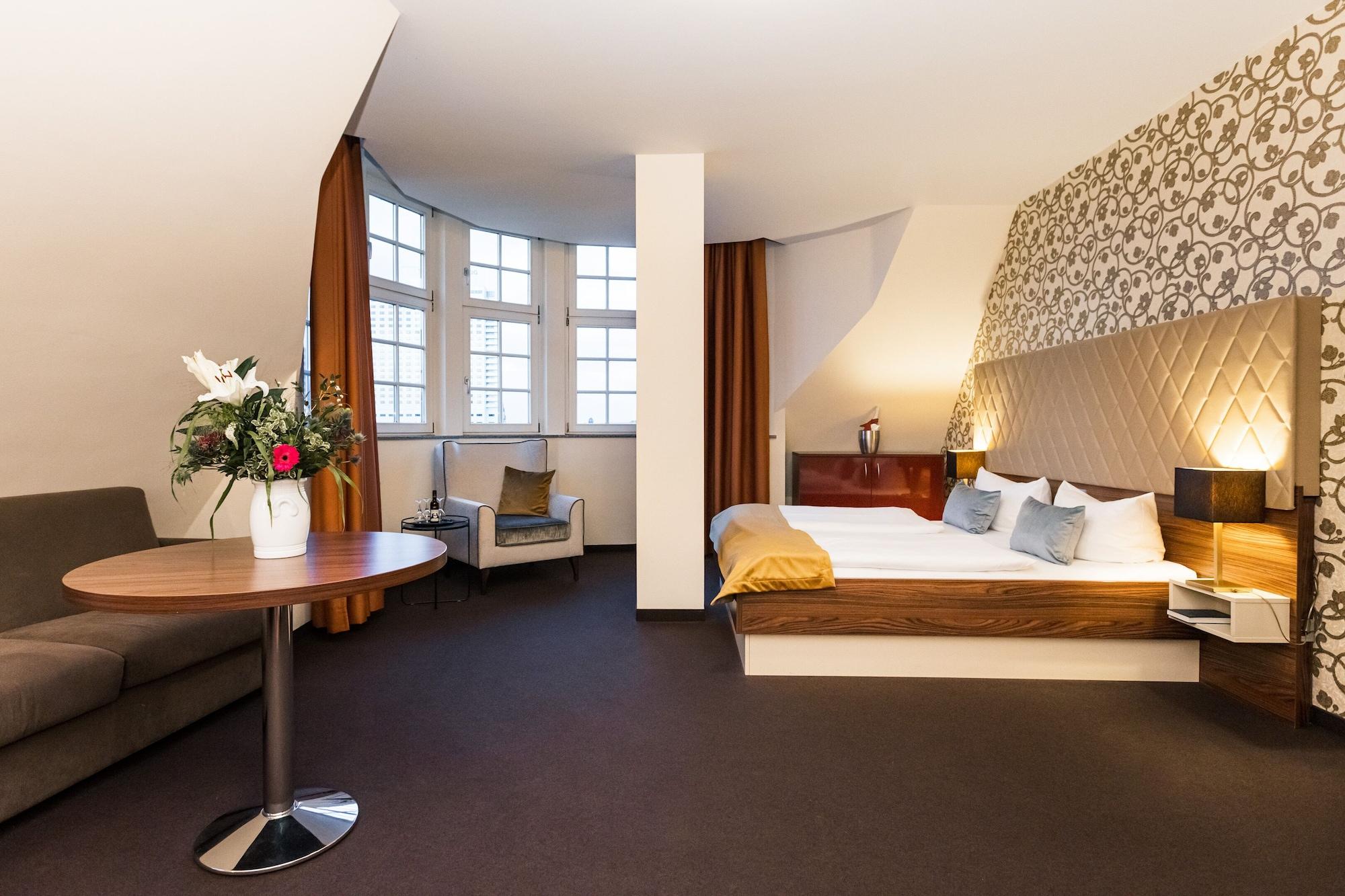 Hotel Royal International 4*