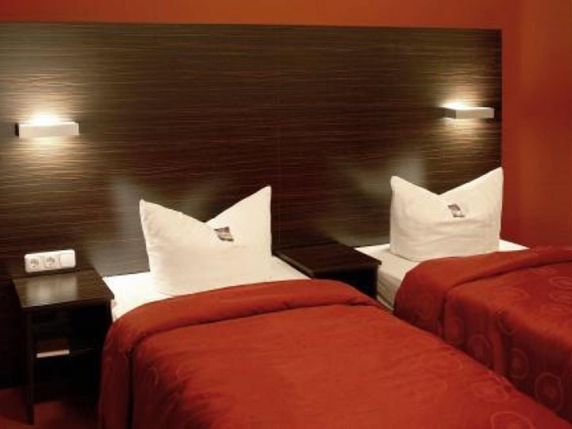 Royal International 4*