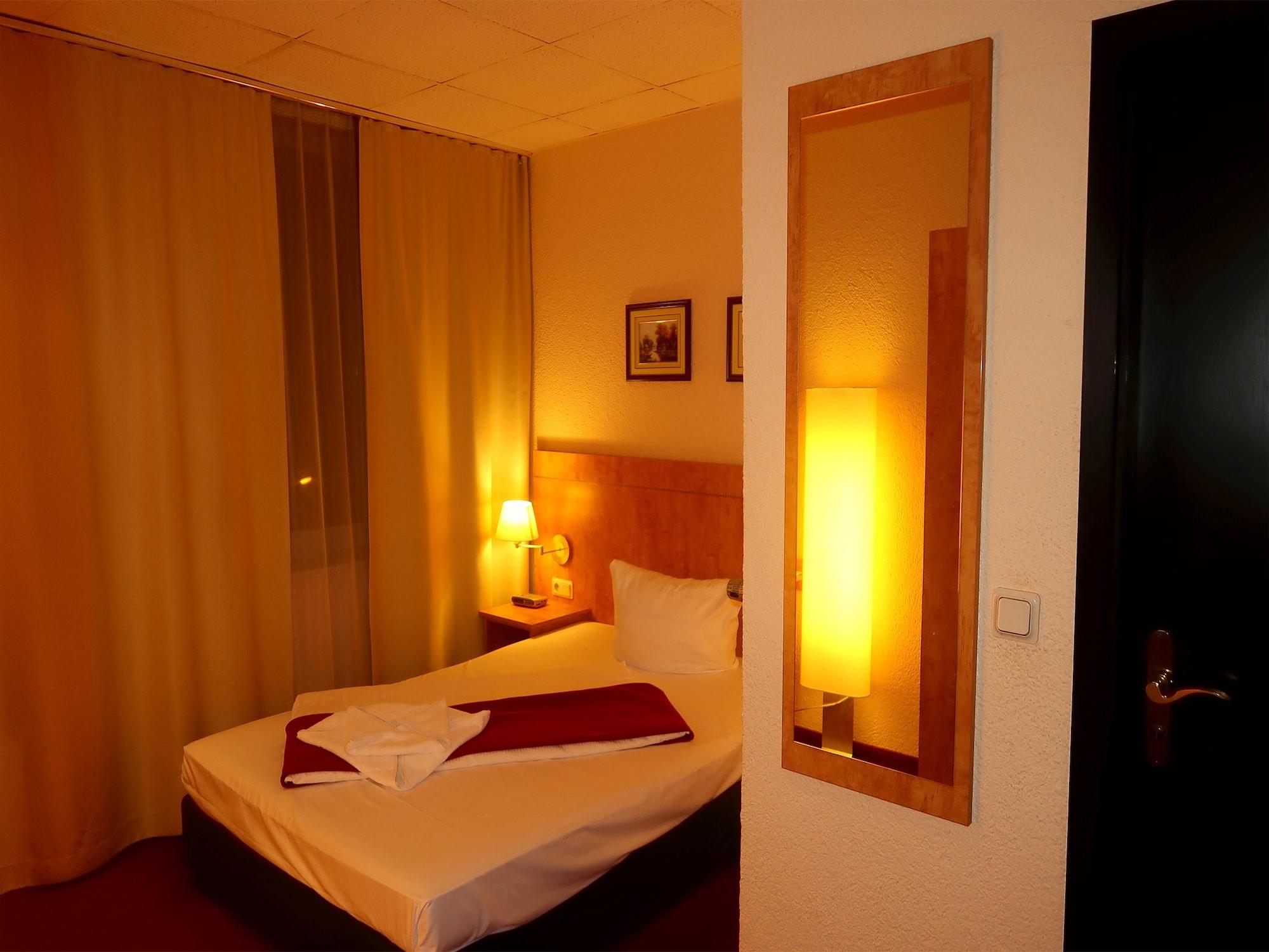 Adler Hotel 3*