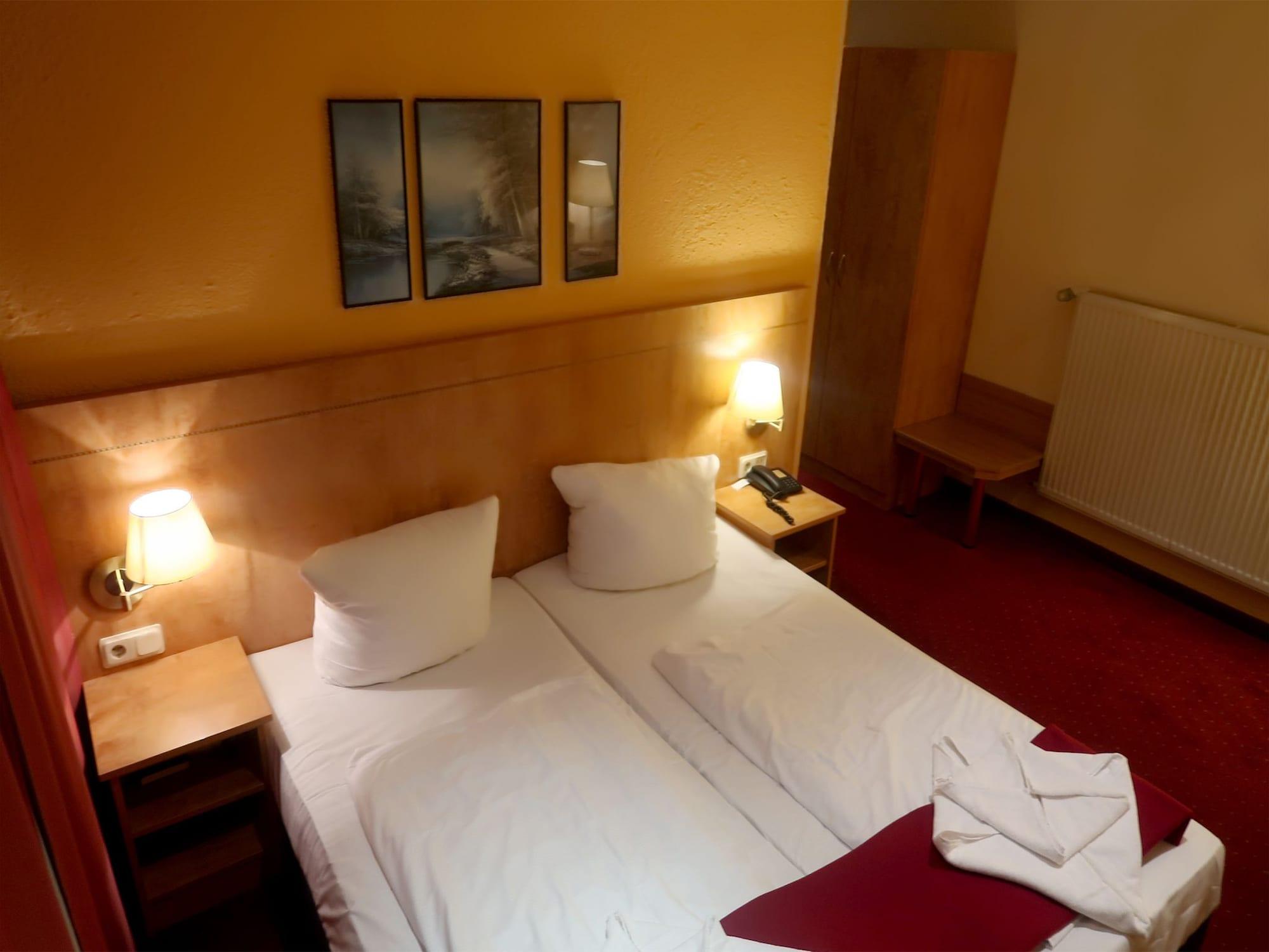 Adler Hotel 3*