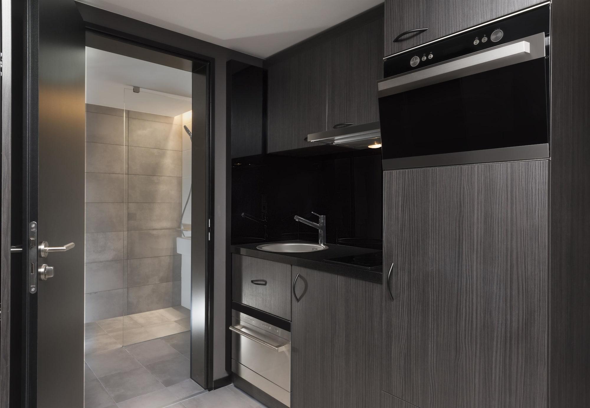 Hotel Adina 4*