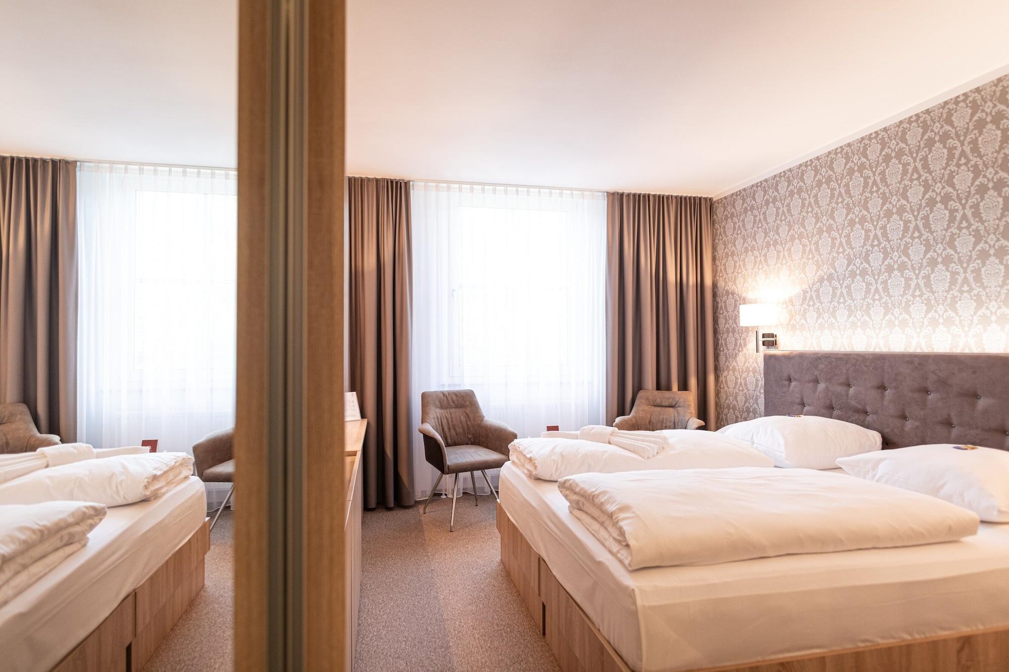 Schloss Breitenfeld & Tagung Hotel 4*