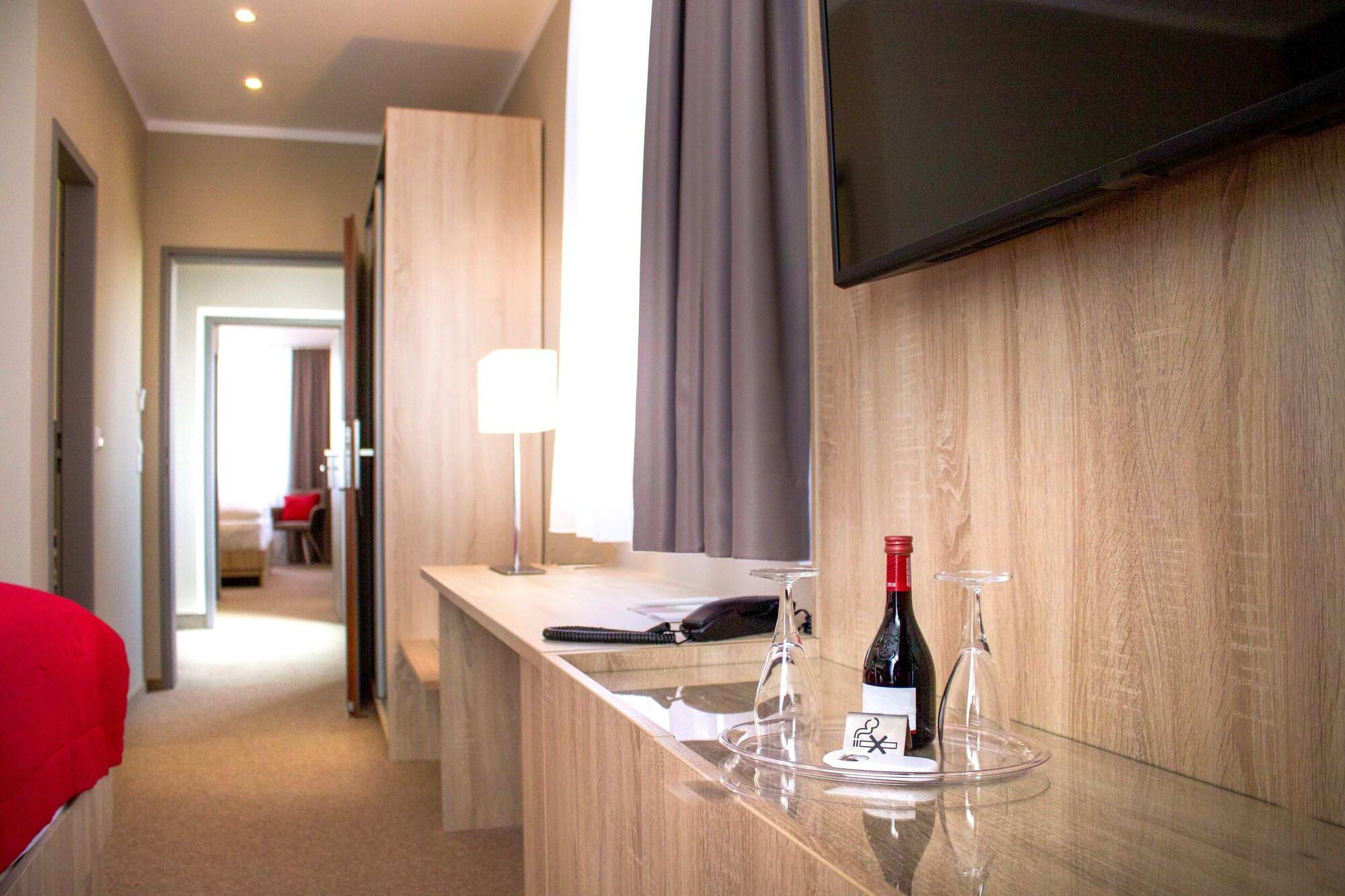 Schloss Breitenfeld & Tagung Hotel 4*