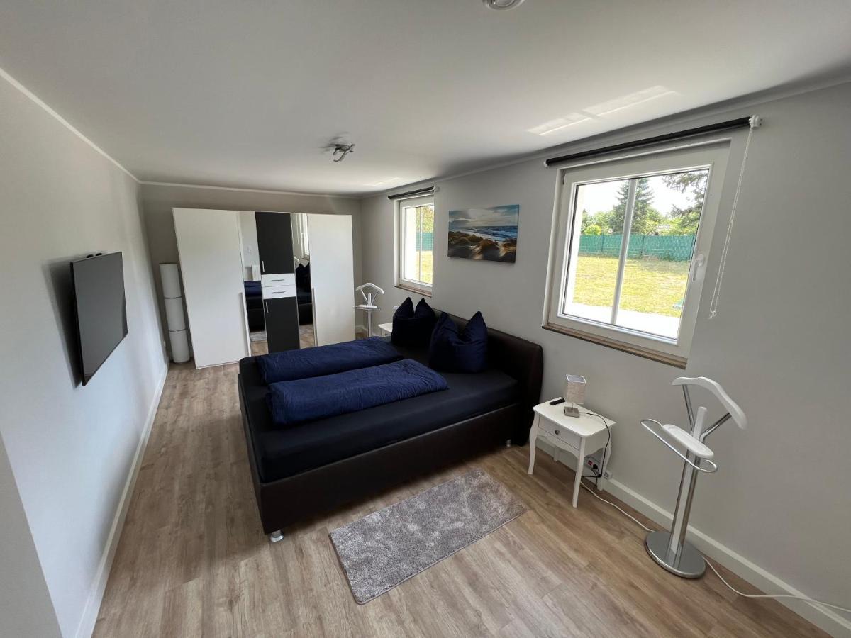 Holiday home 4 Schlafzimmer 8 Personen Parkplatz Grundstueck Garten