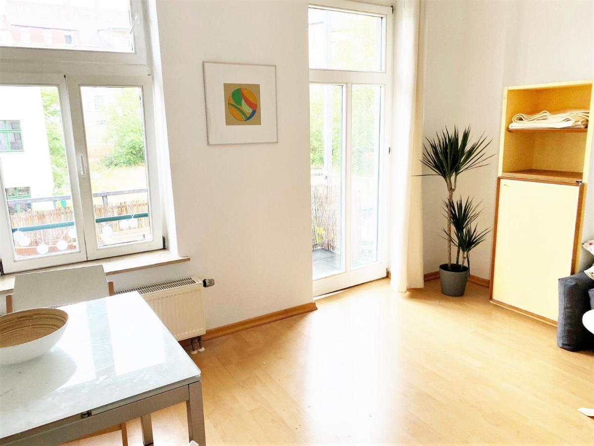 Appartement Schoene, Ruhige Zweiraumwohnung Im Angesagten Altlindenau *