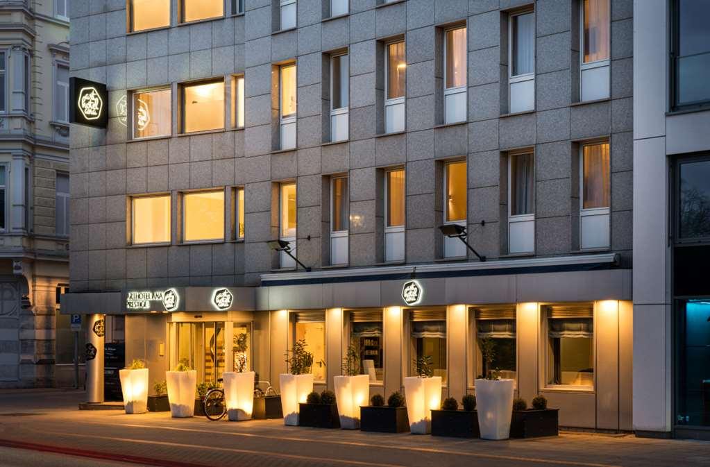 Hotel Elaya Center