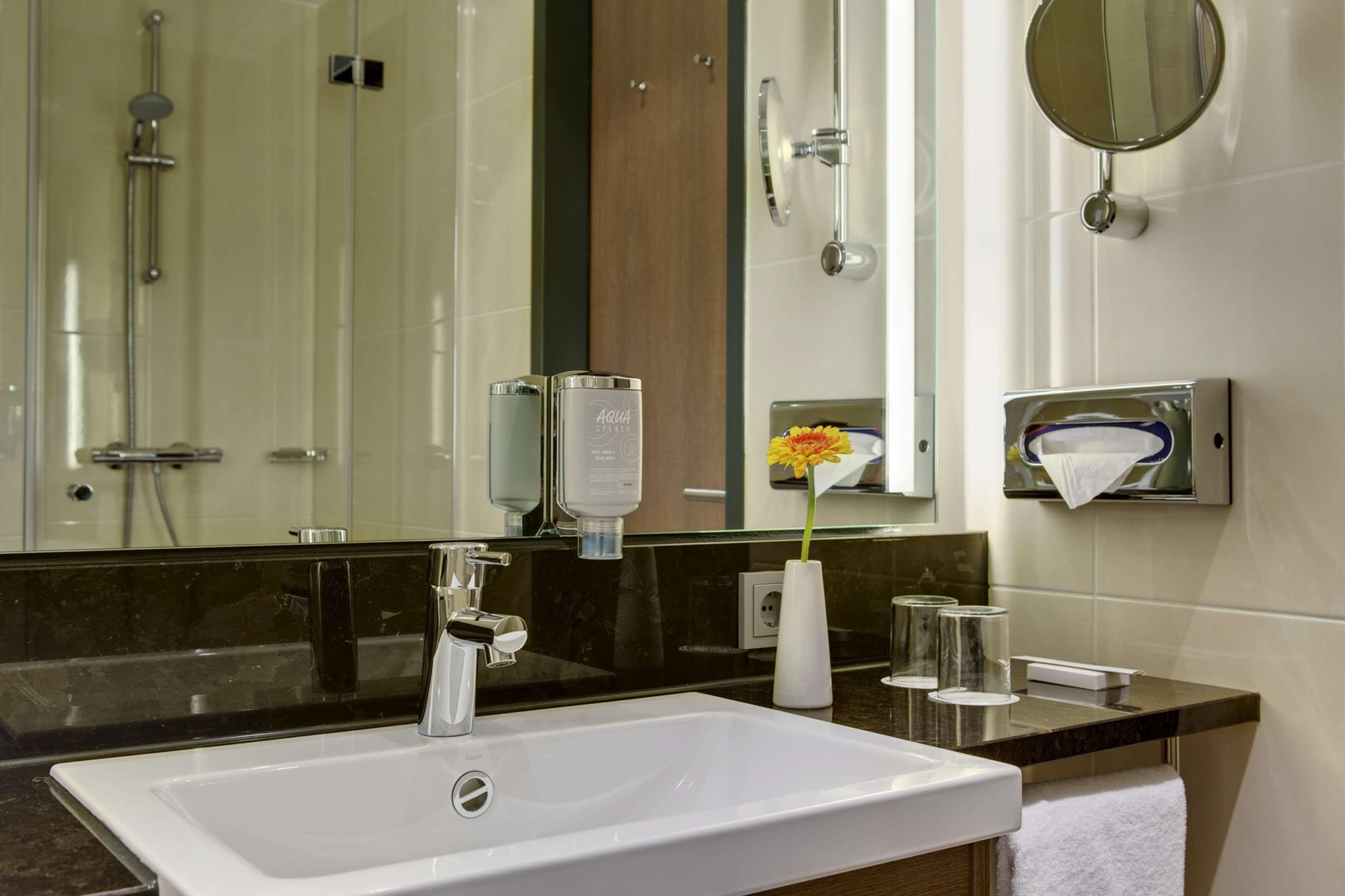 Intercityhotel 4*