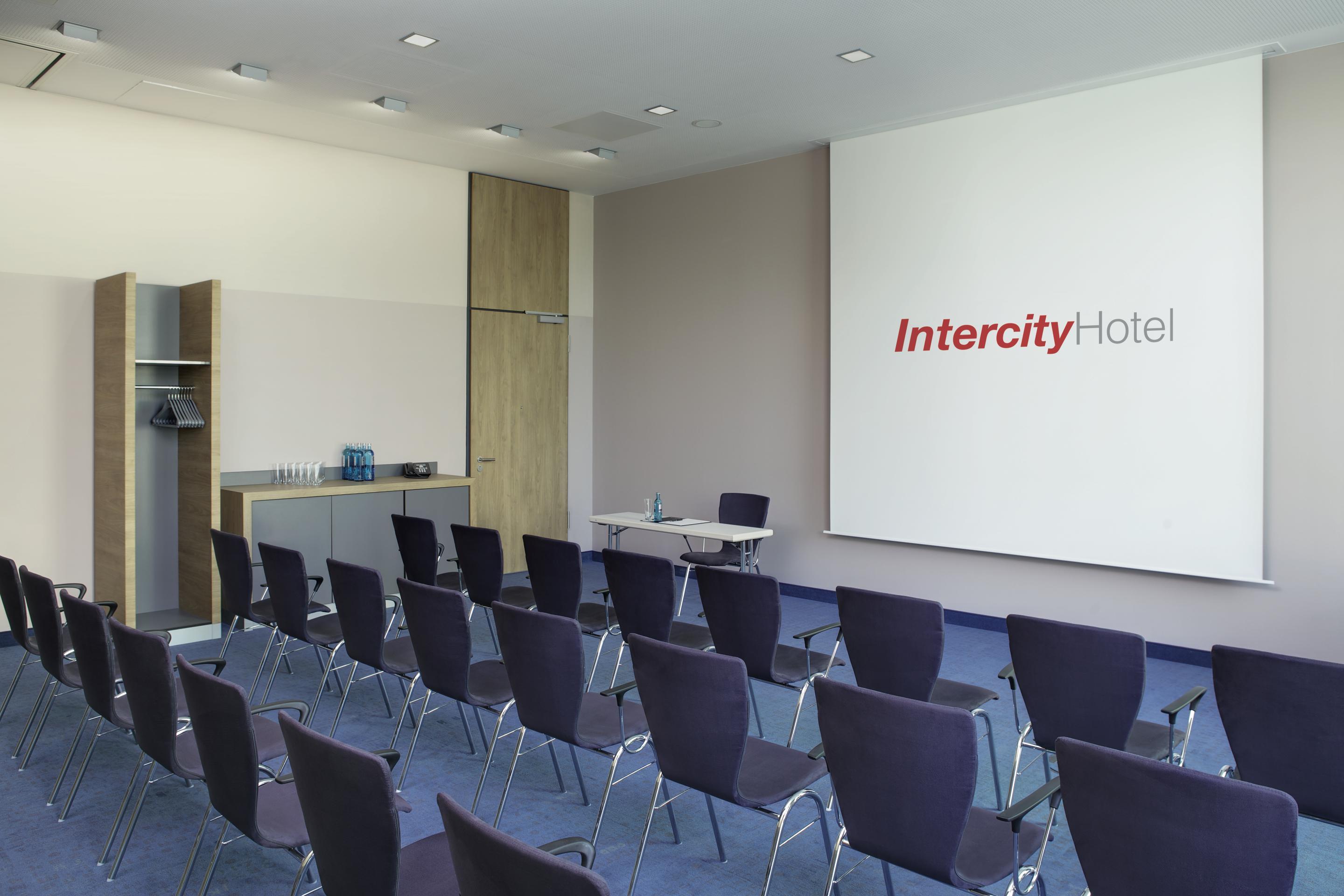 Intercityhotel Hotel 4*