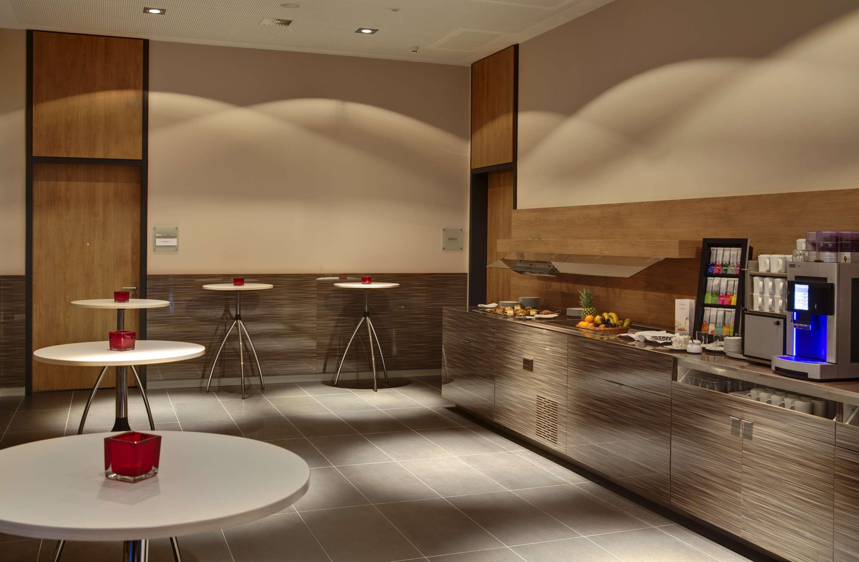 Intercityhotel Hotel
