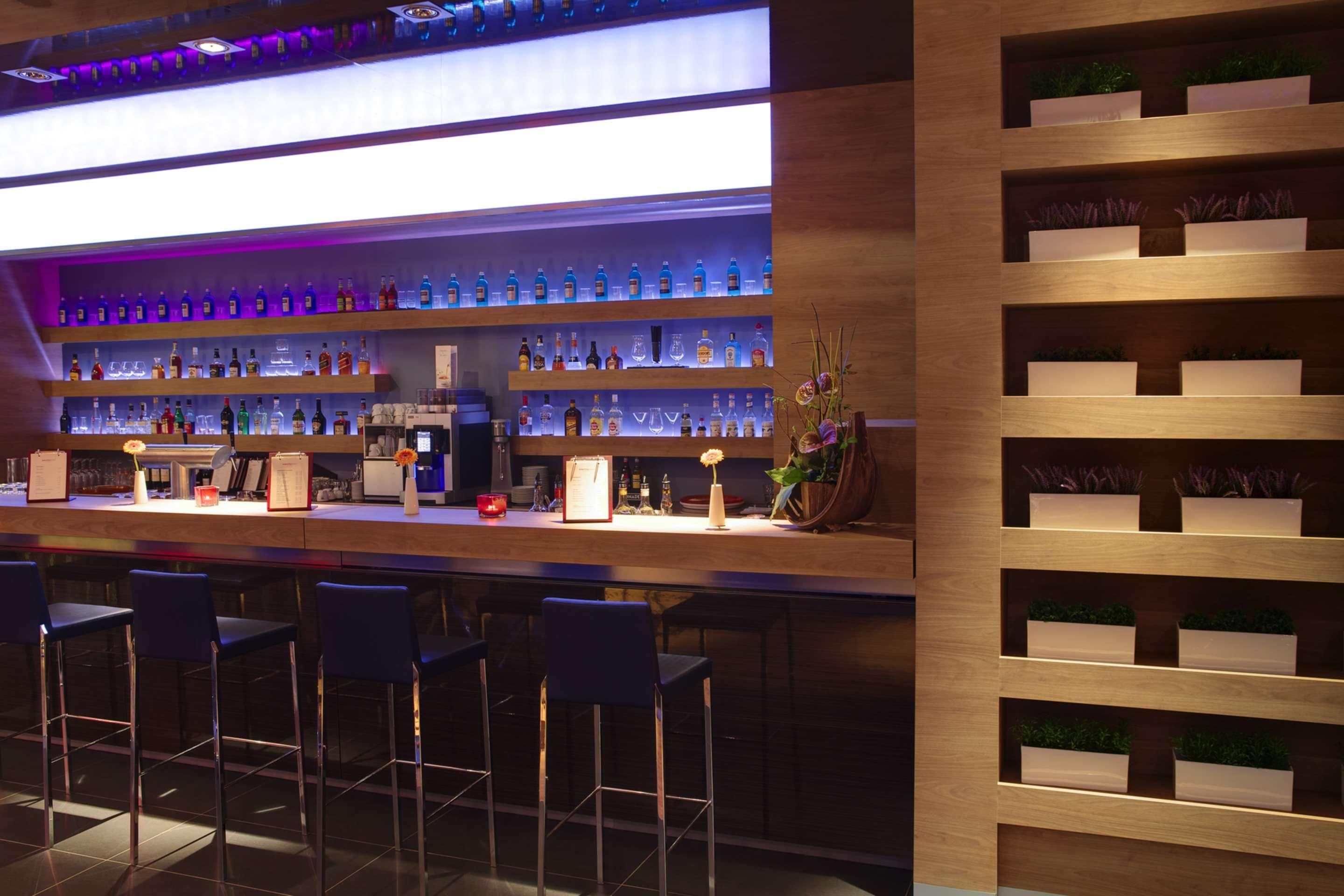 Hotel Intercityhotel 4*
