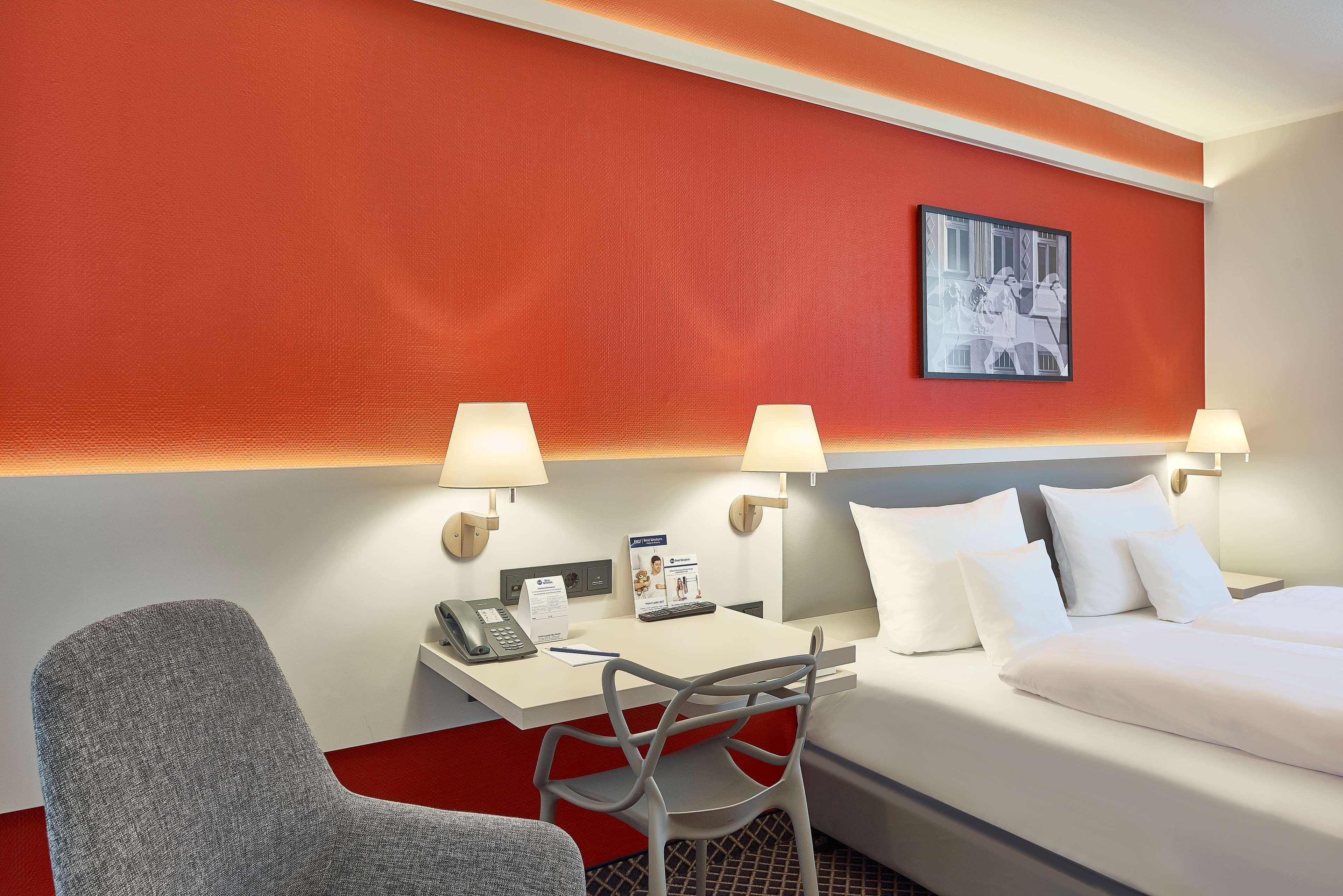 Hotel Western Centre 4*