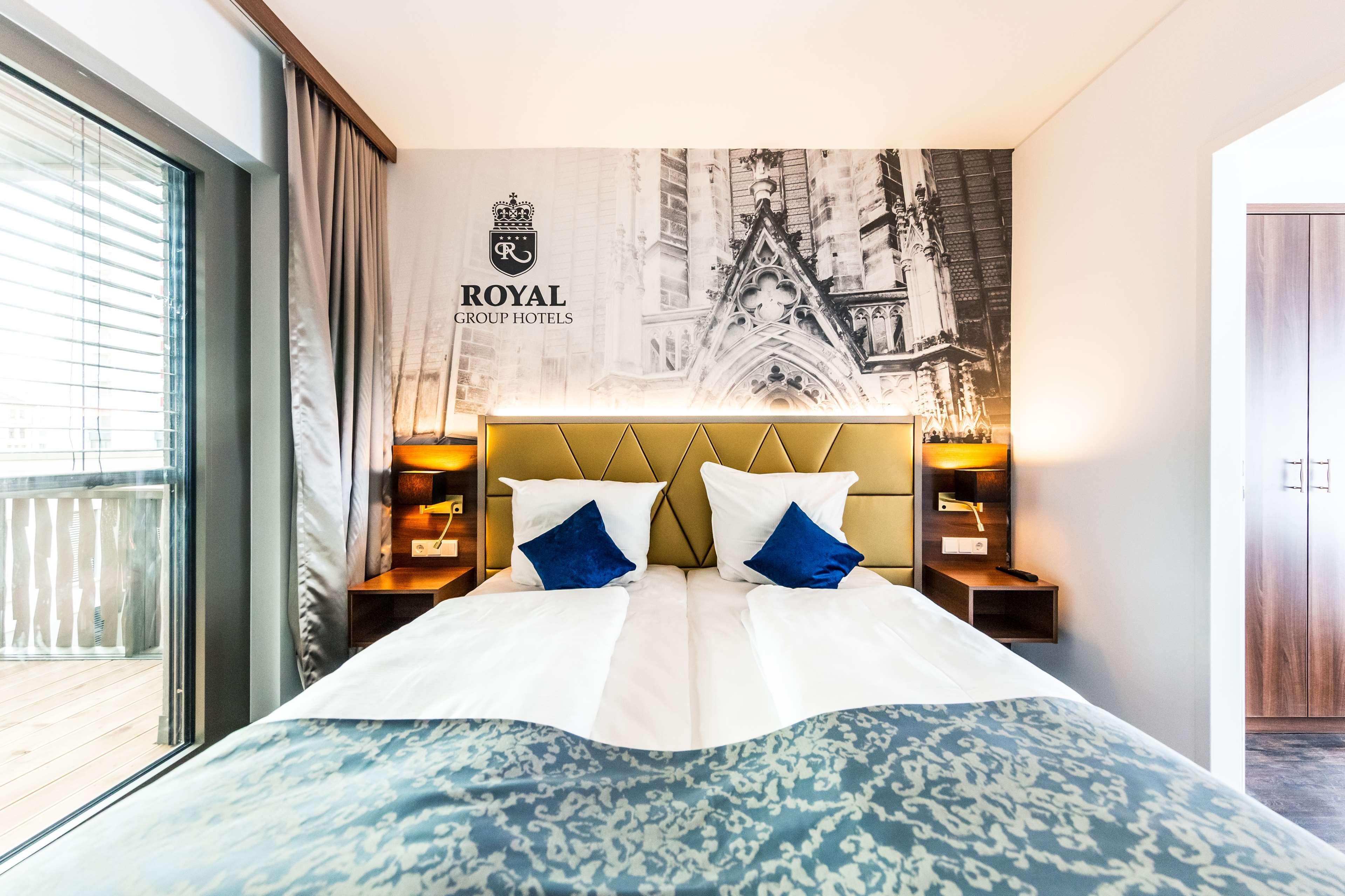 Western Royal Hotel