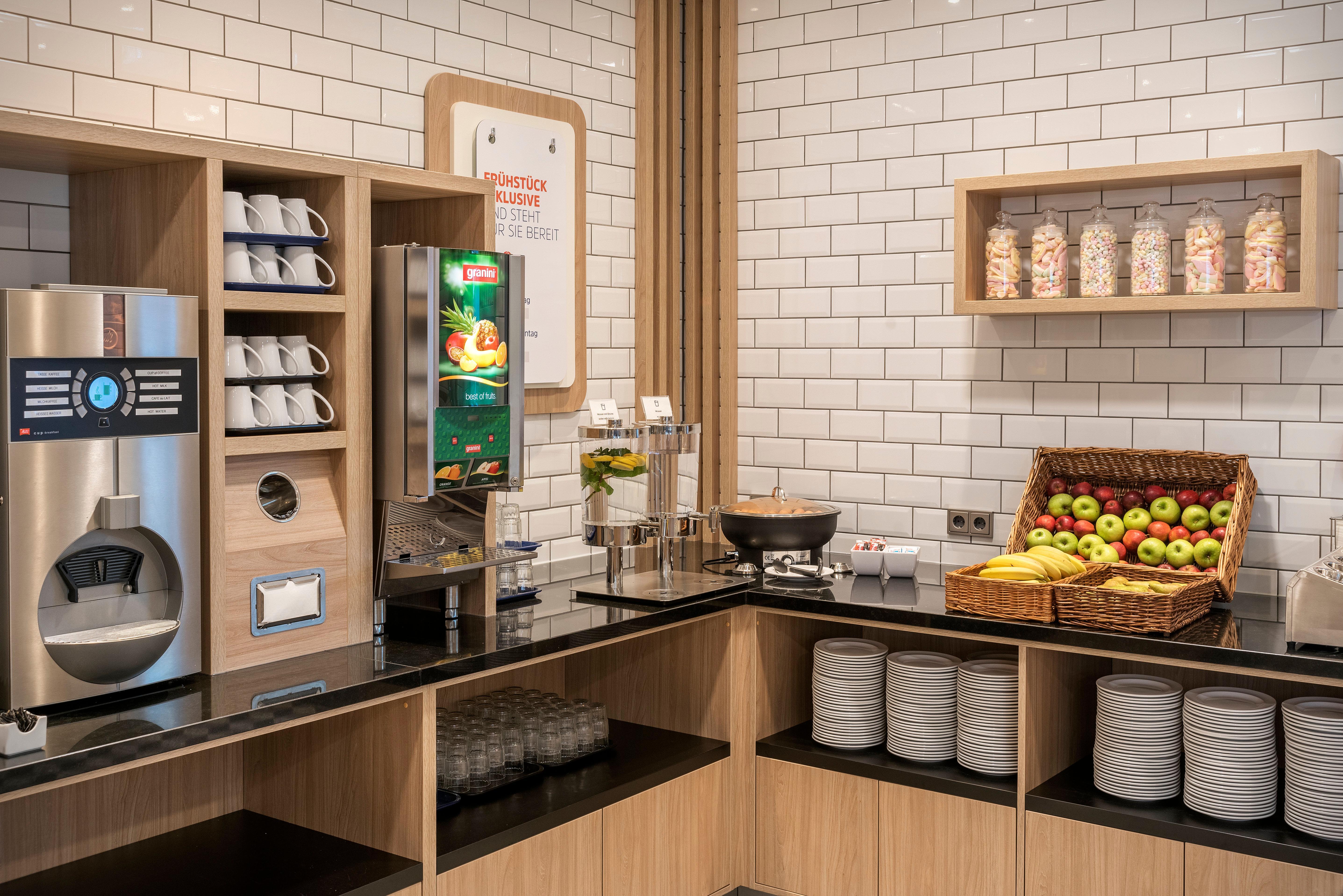 Express Hauptbahnhof, An Ihg Hotel 3*
