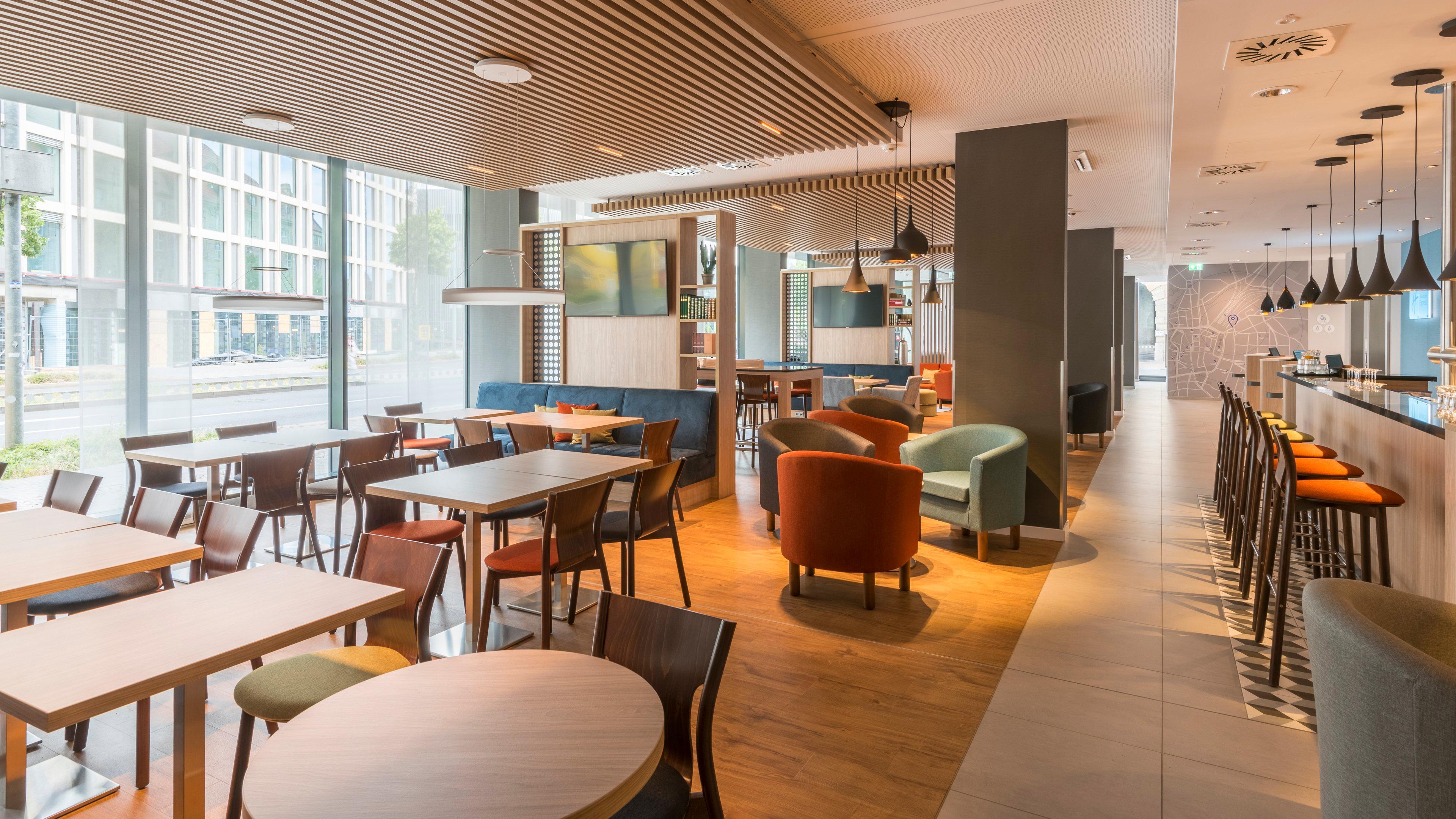 Hotel Express Hauptbahnhof, An Ihg 3*