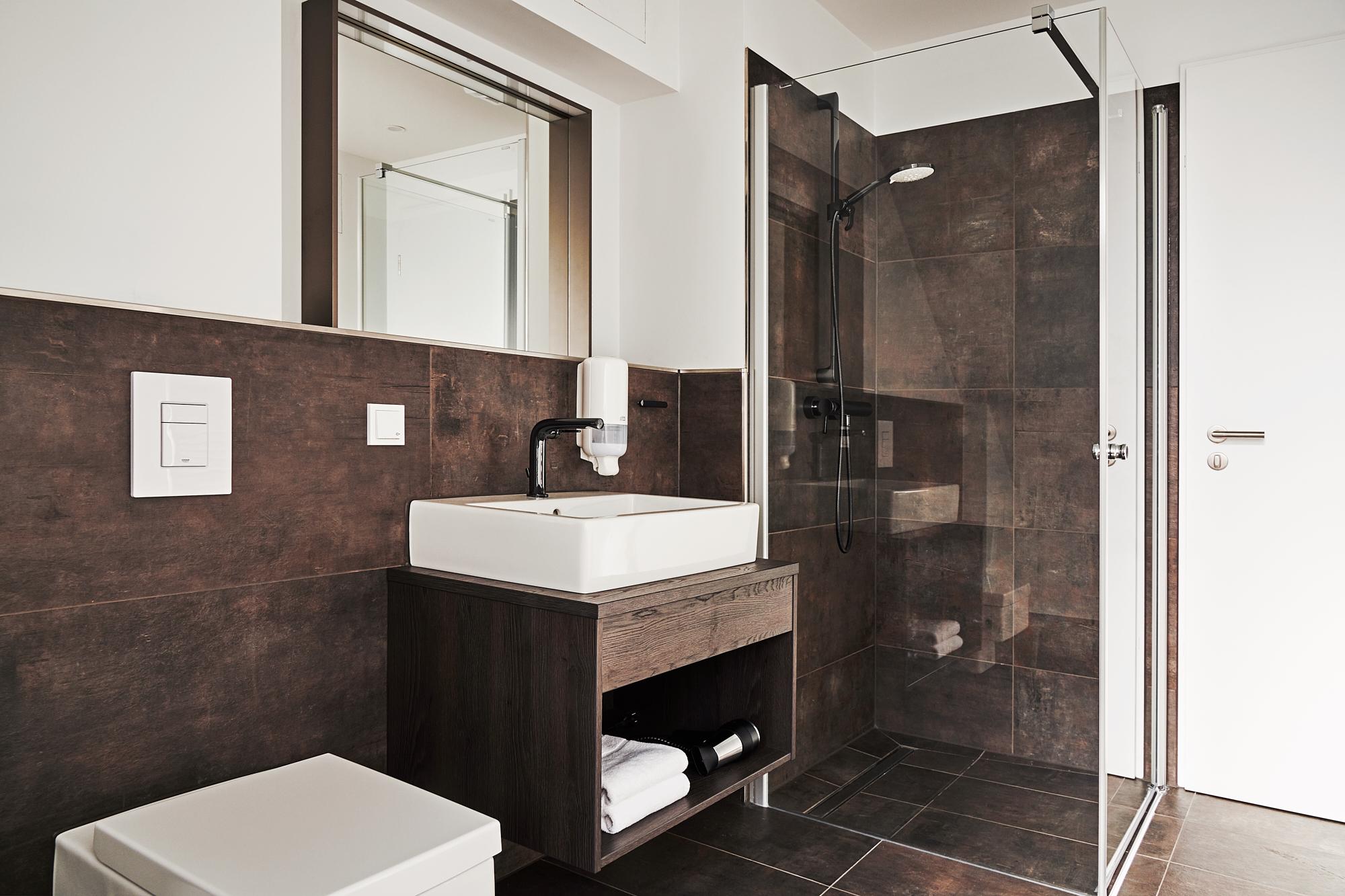 Groners Center Hostel *