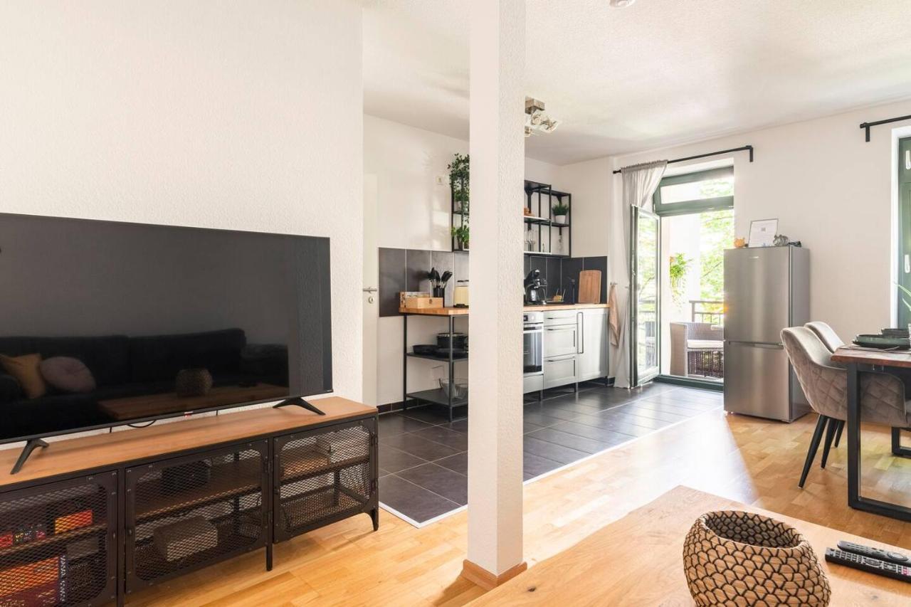Apartment Super Zentrale, Gemutliche Mit Balkon